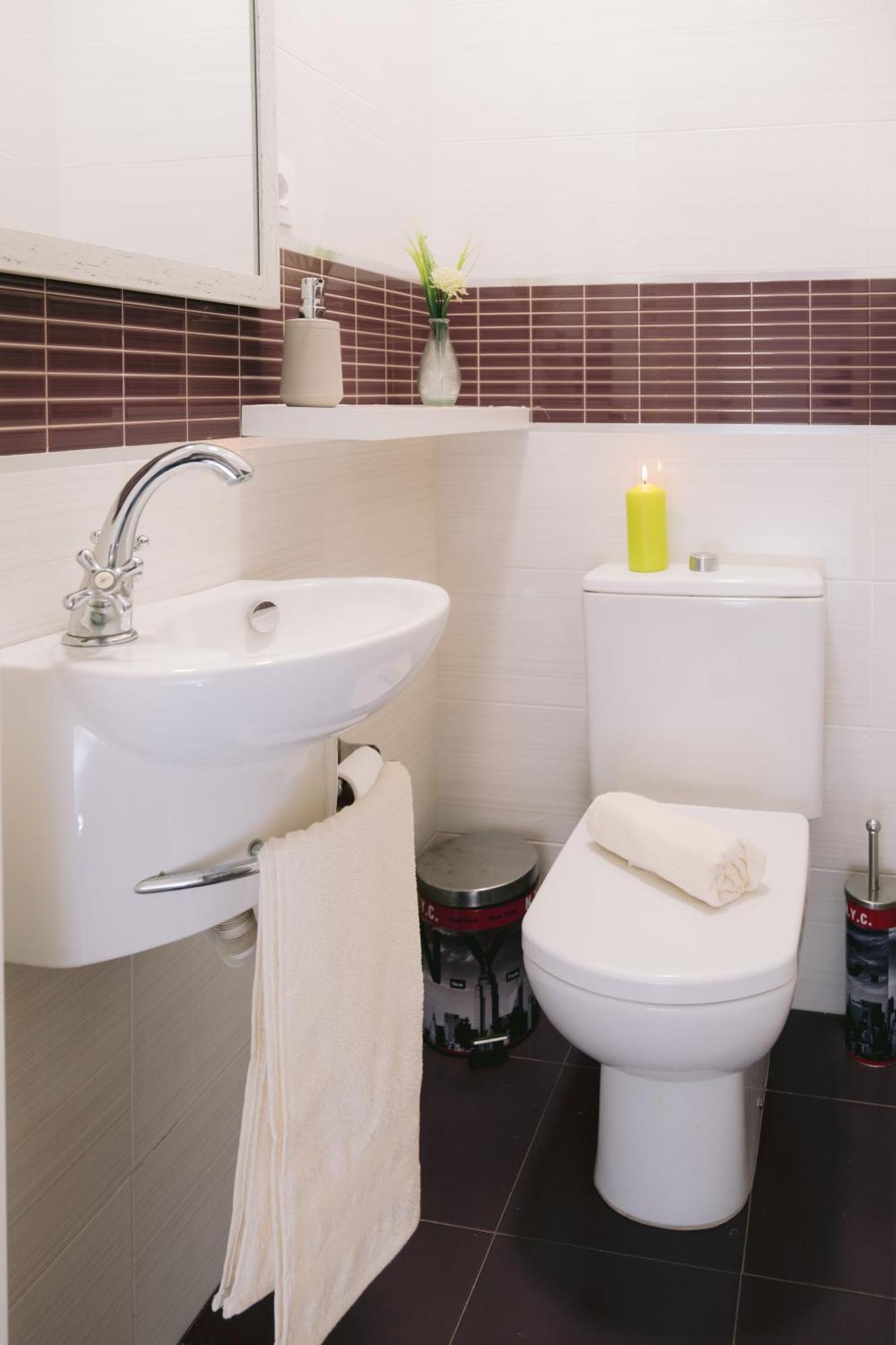 Piso Compartido Delyrent, Reja Hotel Jaen Luaran gambar